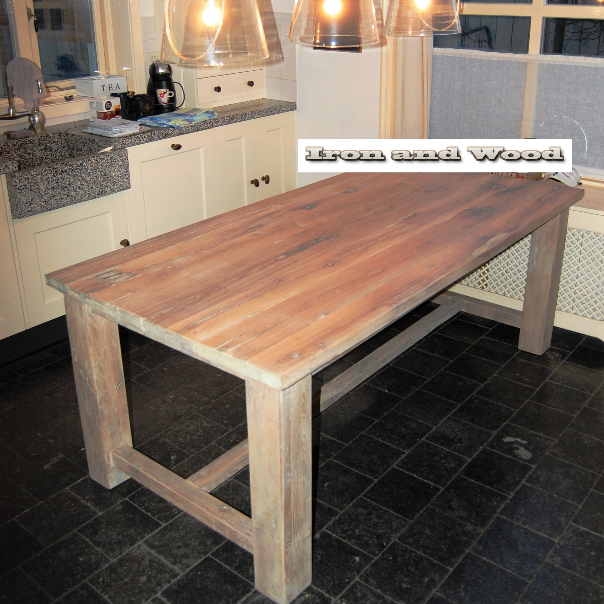 Oud eiken kloostertafel "Oslo"