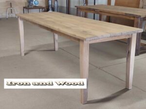 Oud eiken eettafel  "Helsinki"