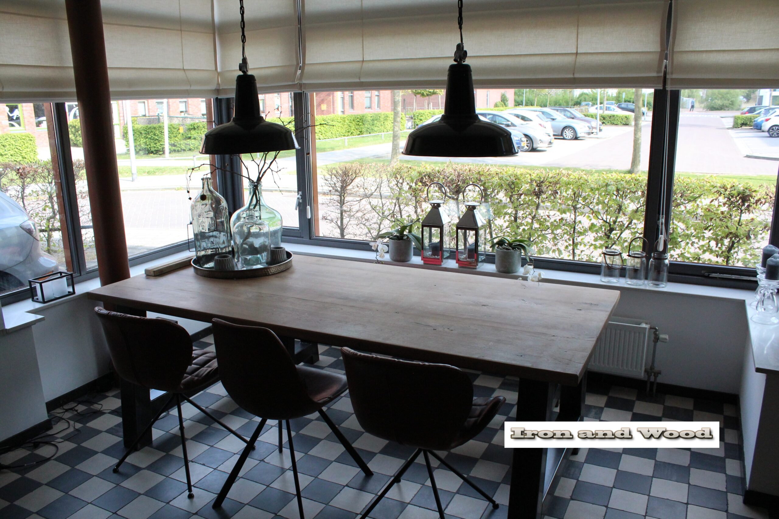 Stoere industriële tafel "Alabama" - Afbeelding 2