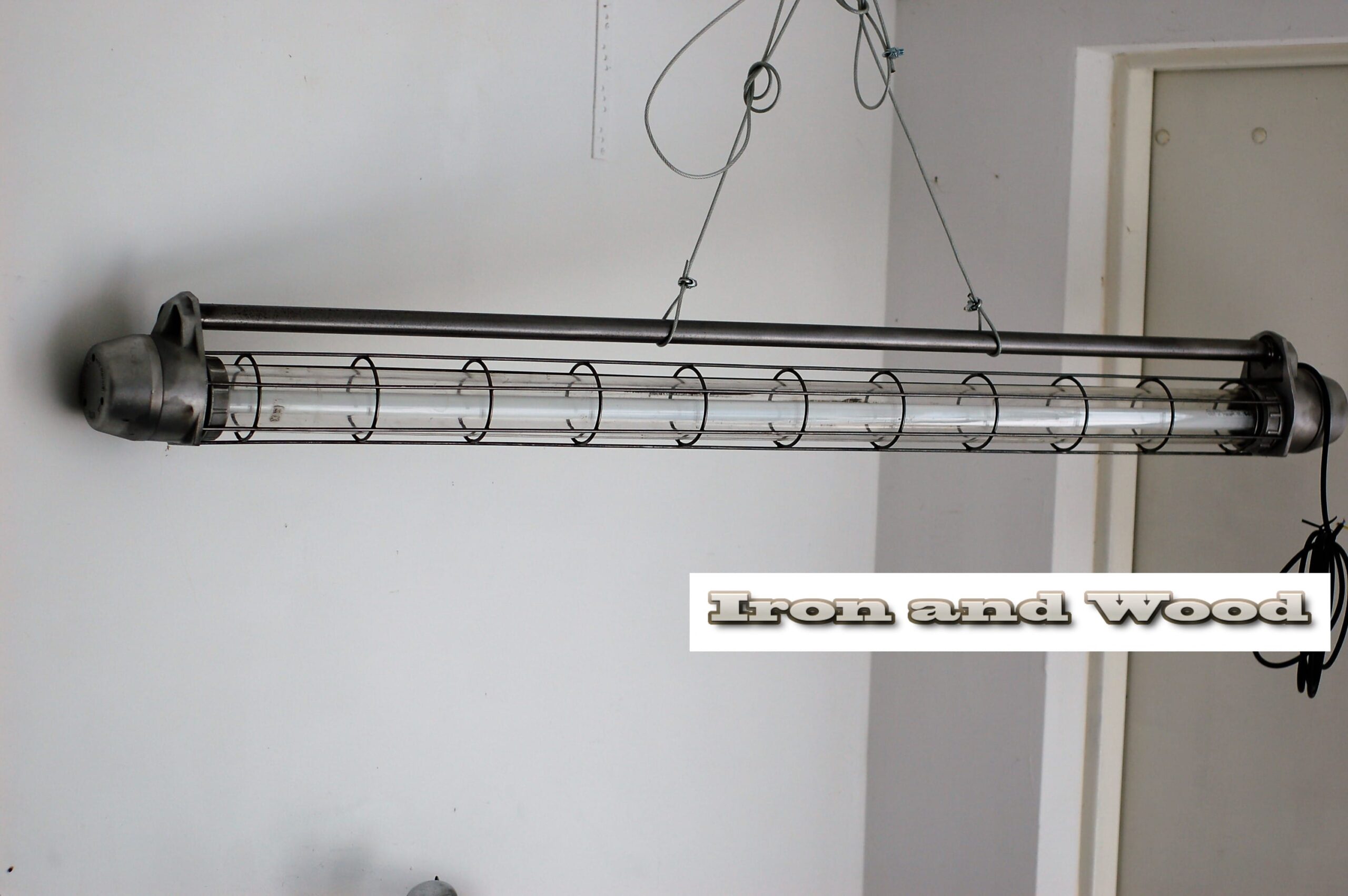 Industriele oude gepolijste TL lamp / kooilamp / TL tube met dimbare led TL - Image 13