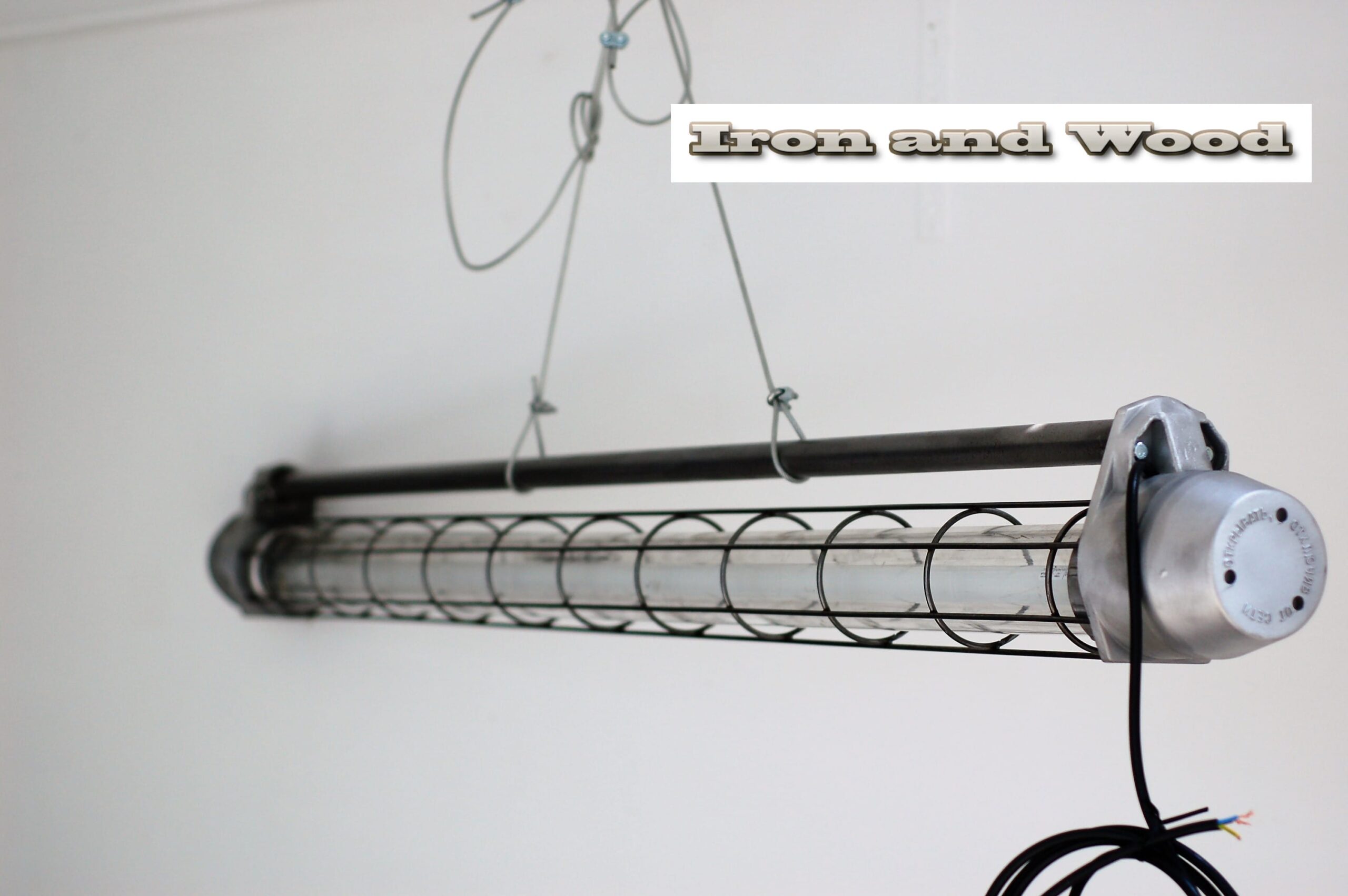 Industriele oude gepolijste TL lamp / kooilamp / TL tube met dimbare led TL - Image 7