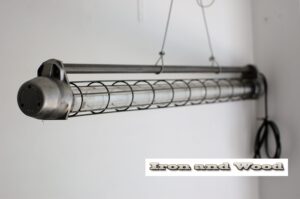 Industriele oude gepolijste TL lamp /  kooilamp / TL tube met dimbare led TL