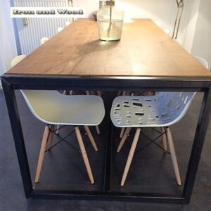 Industriele eettafel "New Orleans"