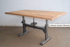 Industriële tafel "Los Angeles"