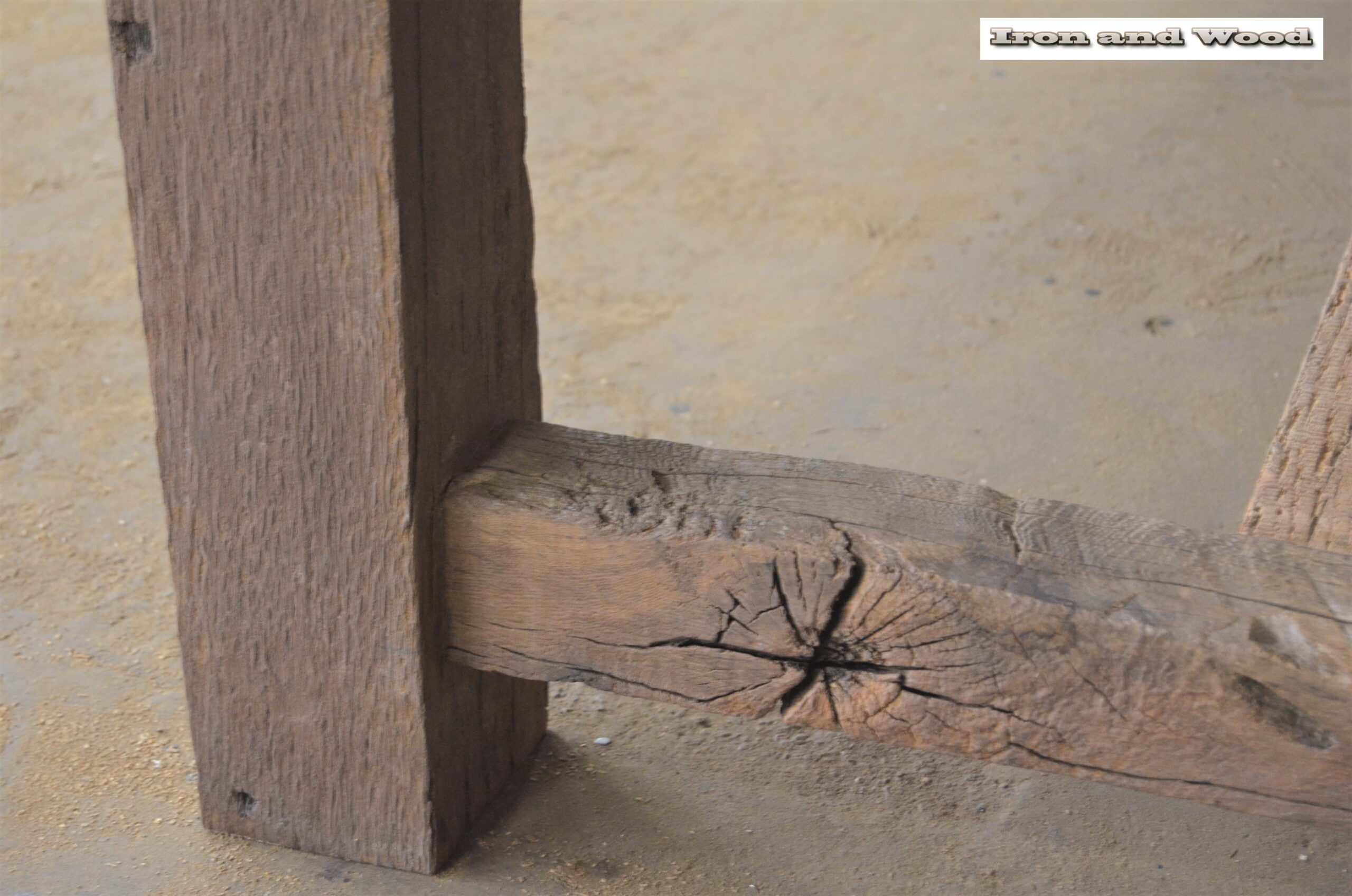 Oud eiken barnwood kloostertafel "Praag" - Afbeelding 14