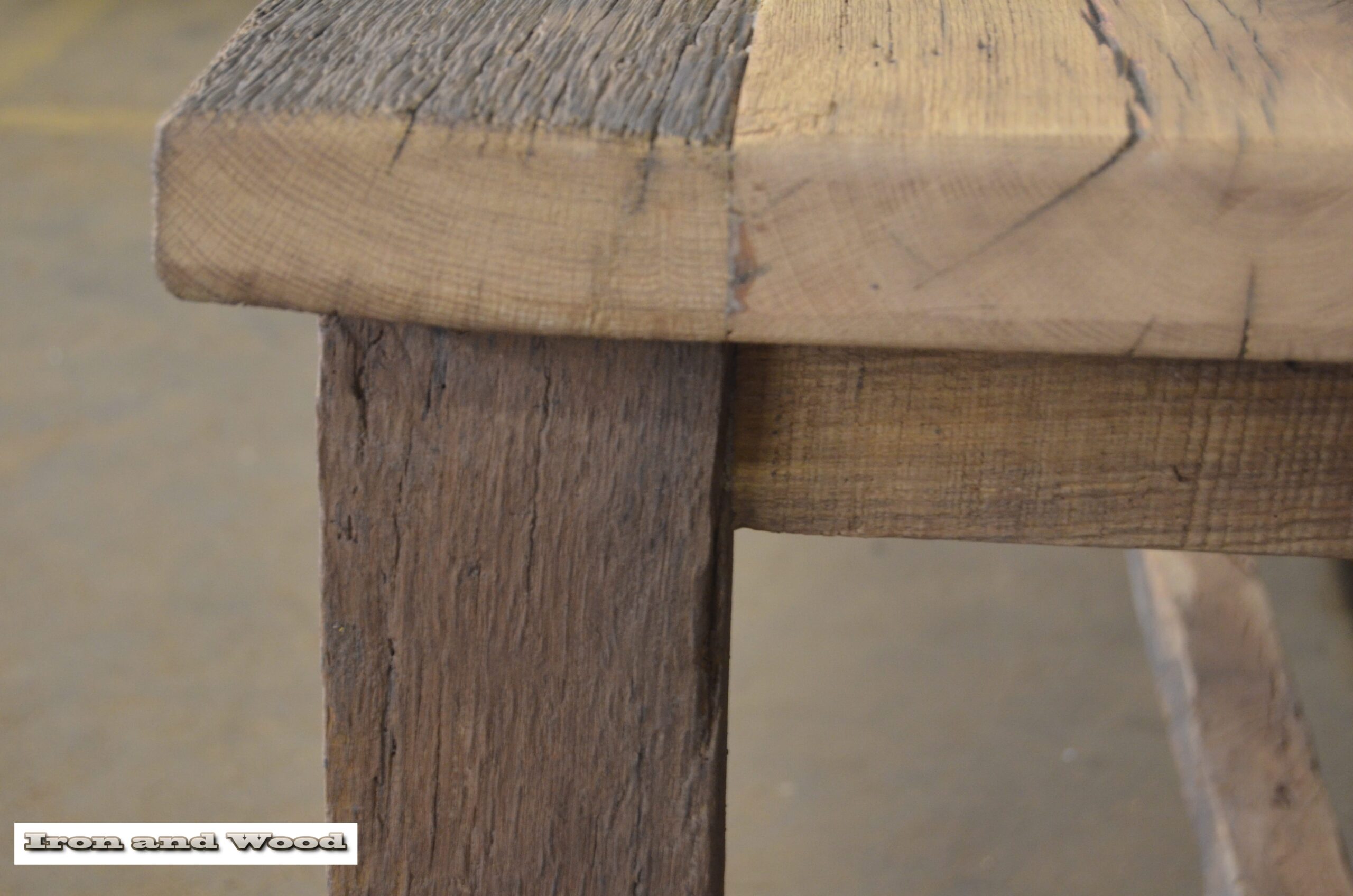 Oud eiken barnwood kloostertafel "Praag" - Afbeelding 19