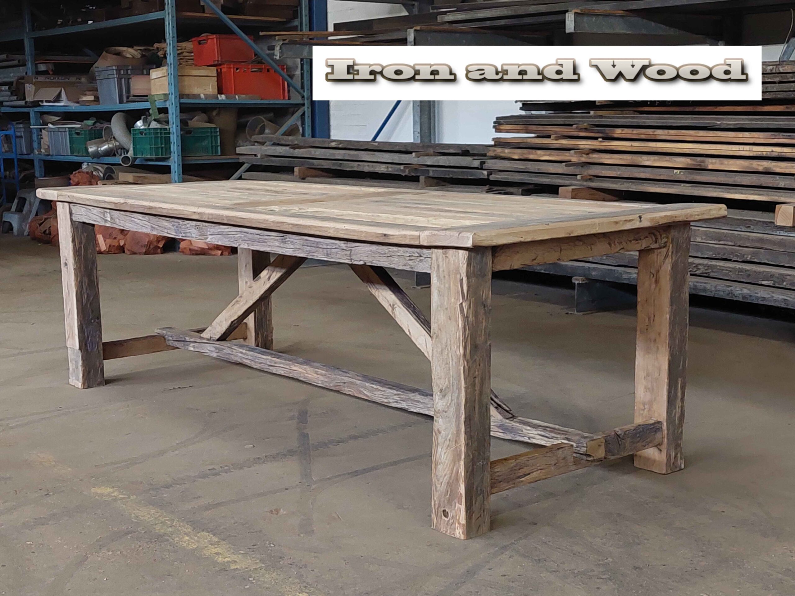Oud eiken barnwood kloostertafel "Kiev"