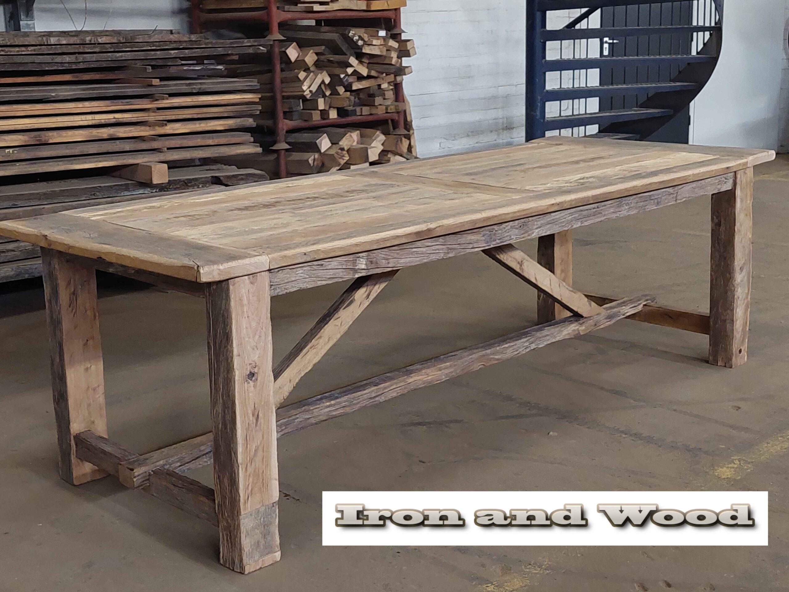 Oud eiken barnwood kloostertafel "Kiev" - Afbeelding 6