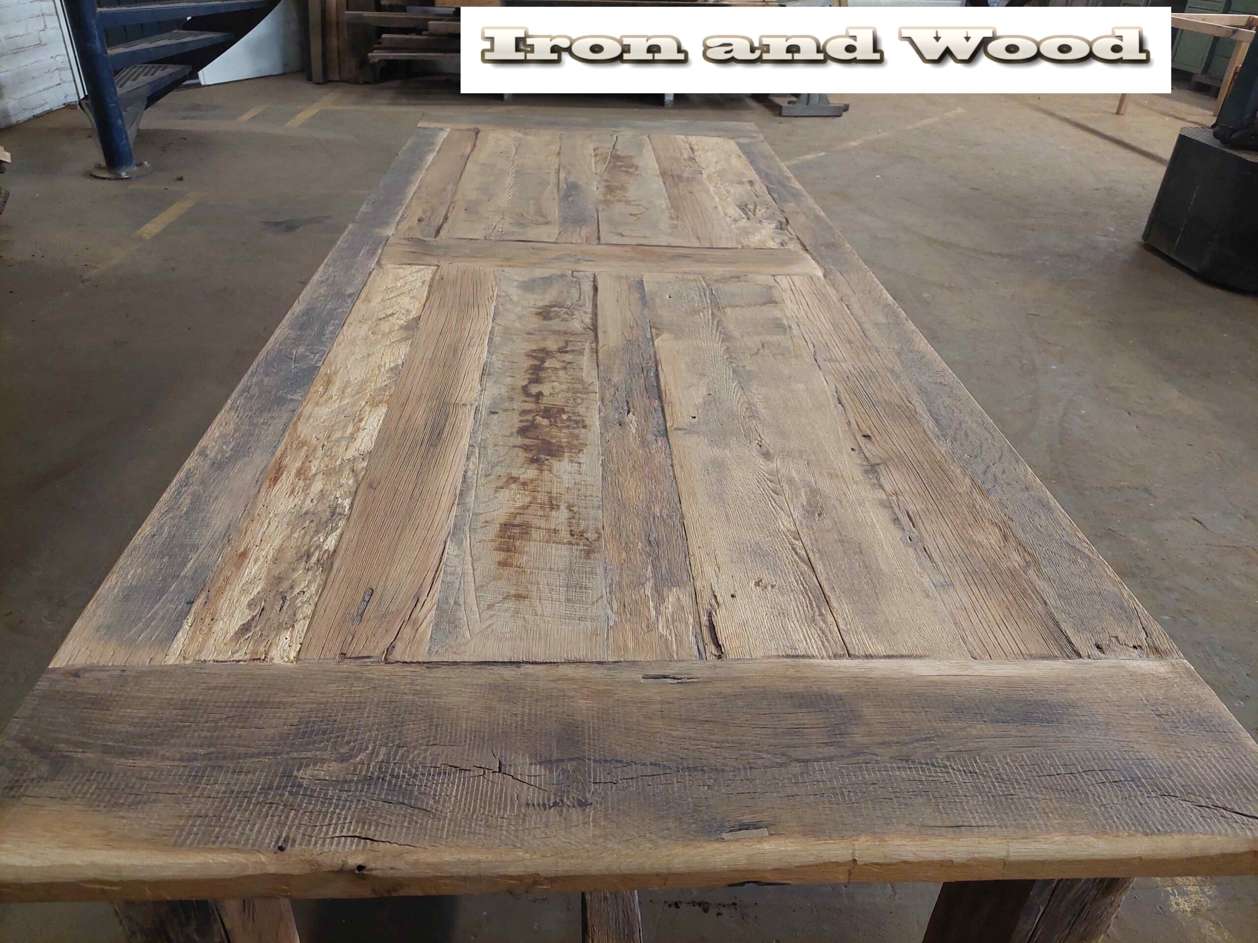 Oud eiken barnwood kloostertafel "Kiev" - Afbeelding 3
