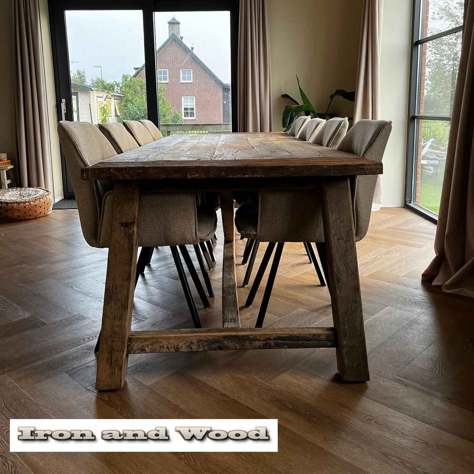 Eiken barnwood kloostertafel "Leningrad" - Afbeelding 8