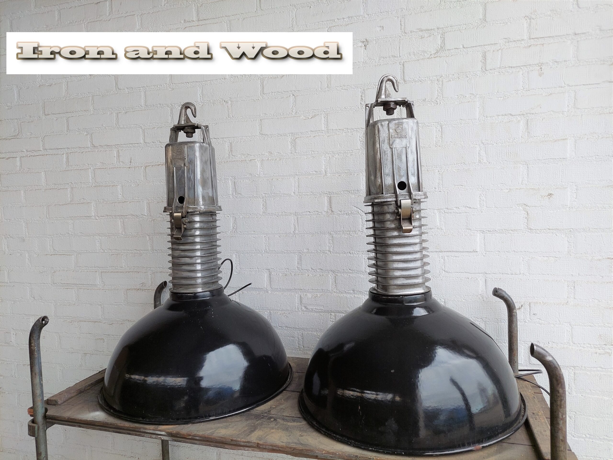 Grote zwarte industriële oude Philips lamp / fabriekslamp - Afbeelding 3