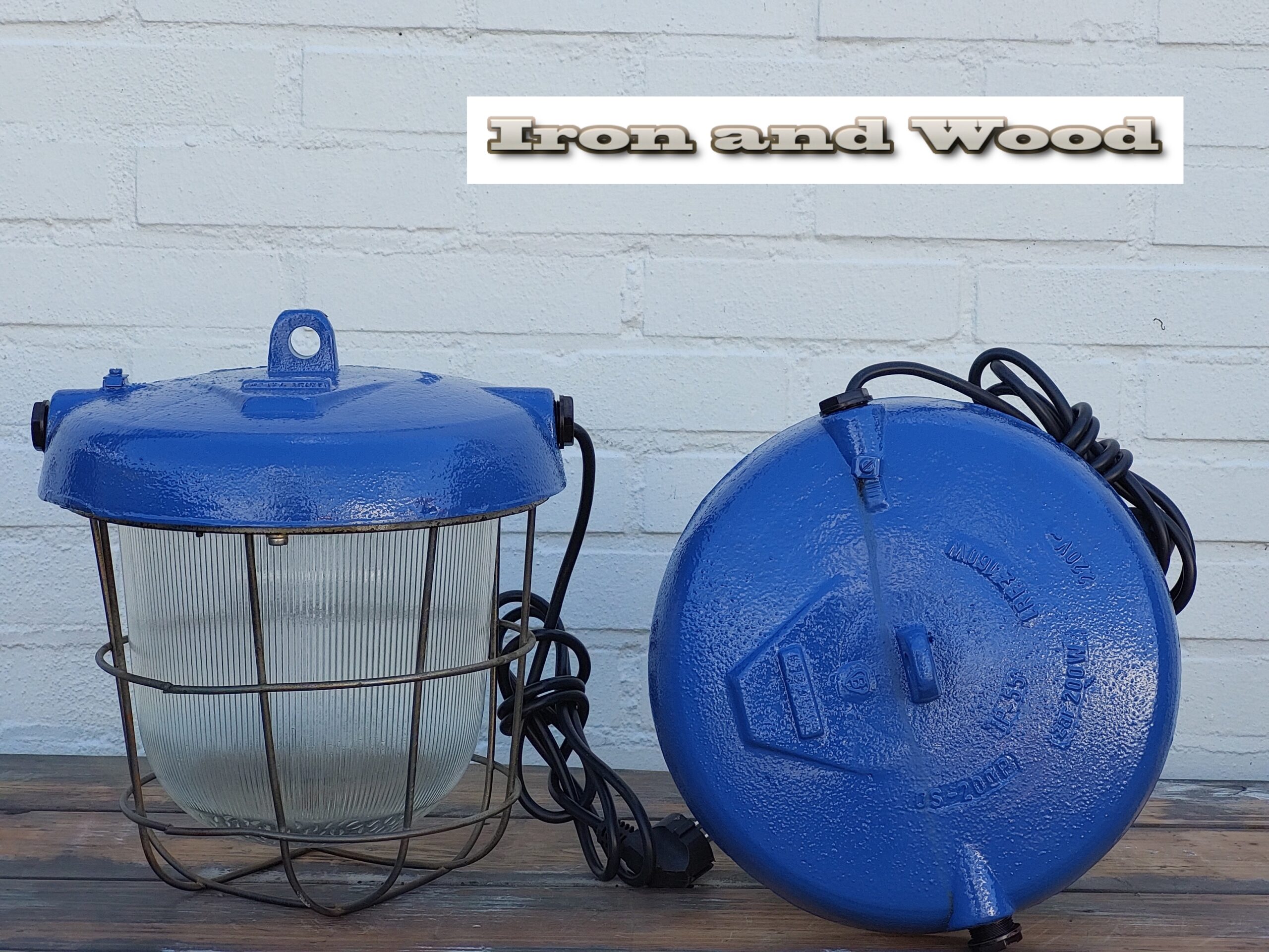 Blauwe industriele oude bully's / kooilampen / mijnlampen - Afbeelding 2