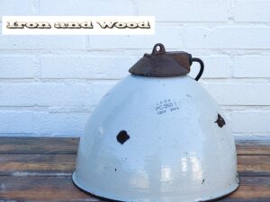 Vintage grijze oude emaille lamp