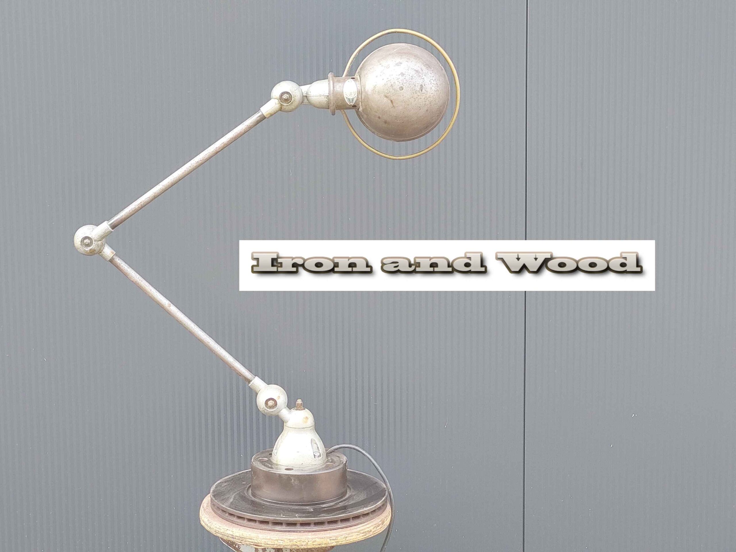 Groen/grijze oude vintage industriele 2 arm Jielde lamp - Afbeelding 3