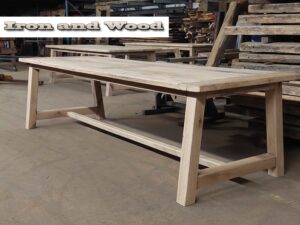 Oud eiken kloostertafel "Gotenburg"