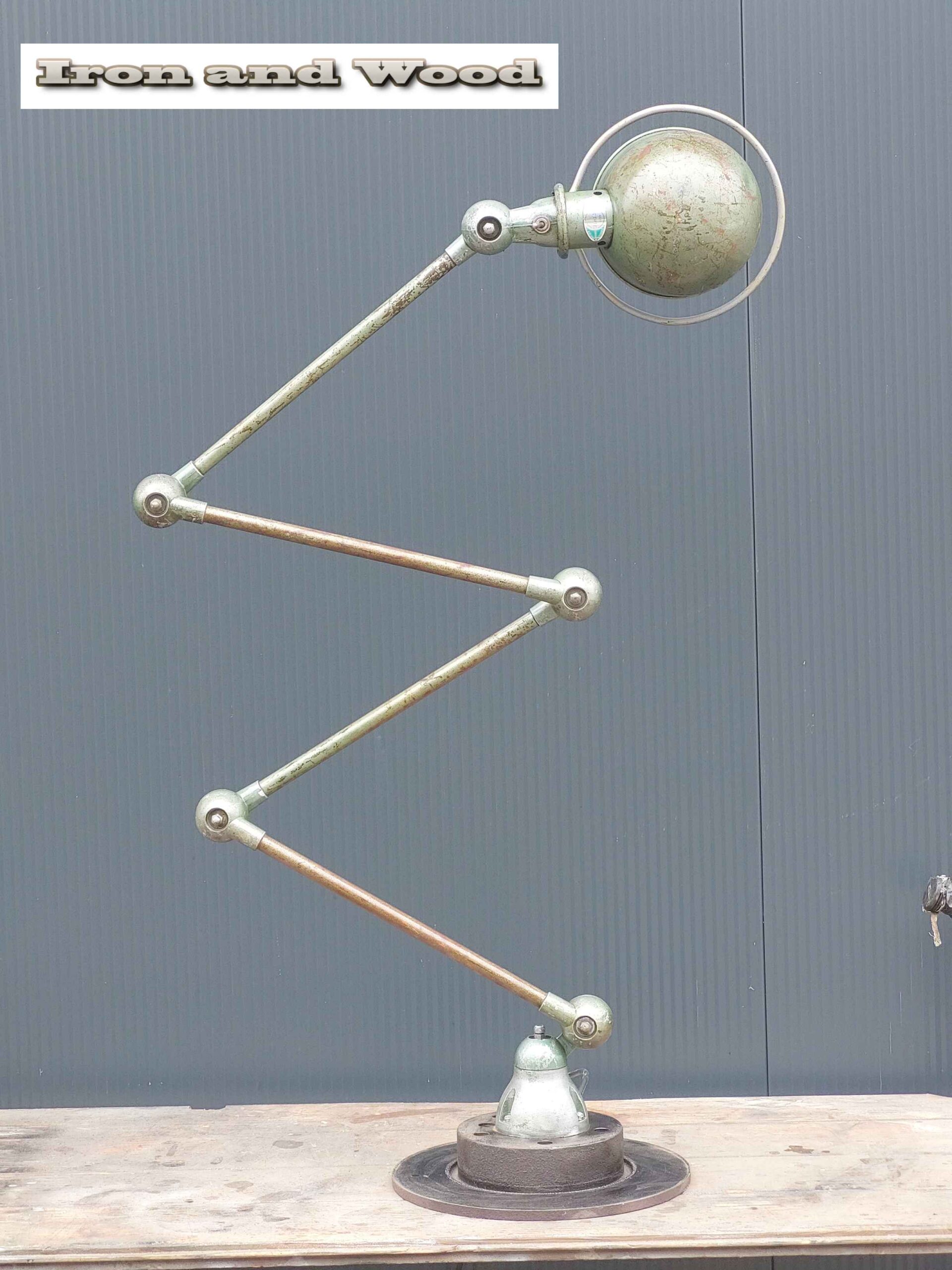 Groene oude vintage industriele 4 arm Jielde lamp - Afbeelding 13