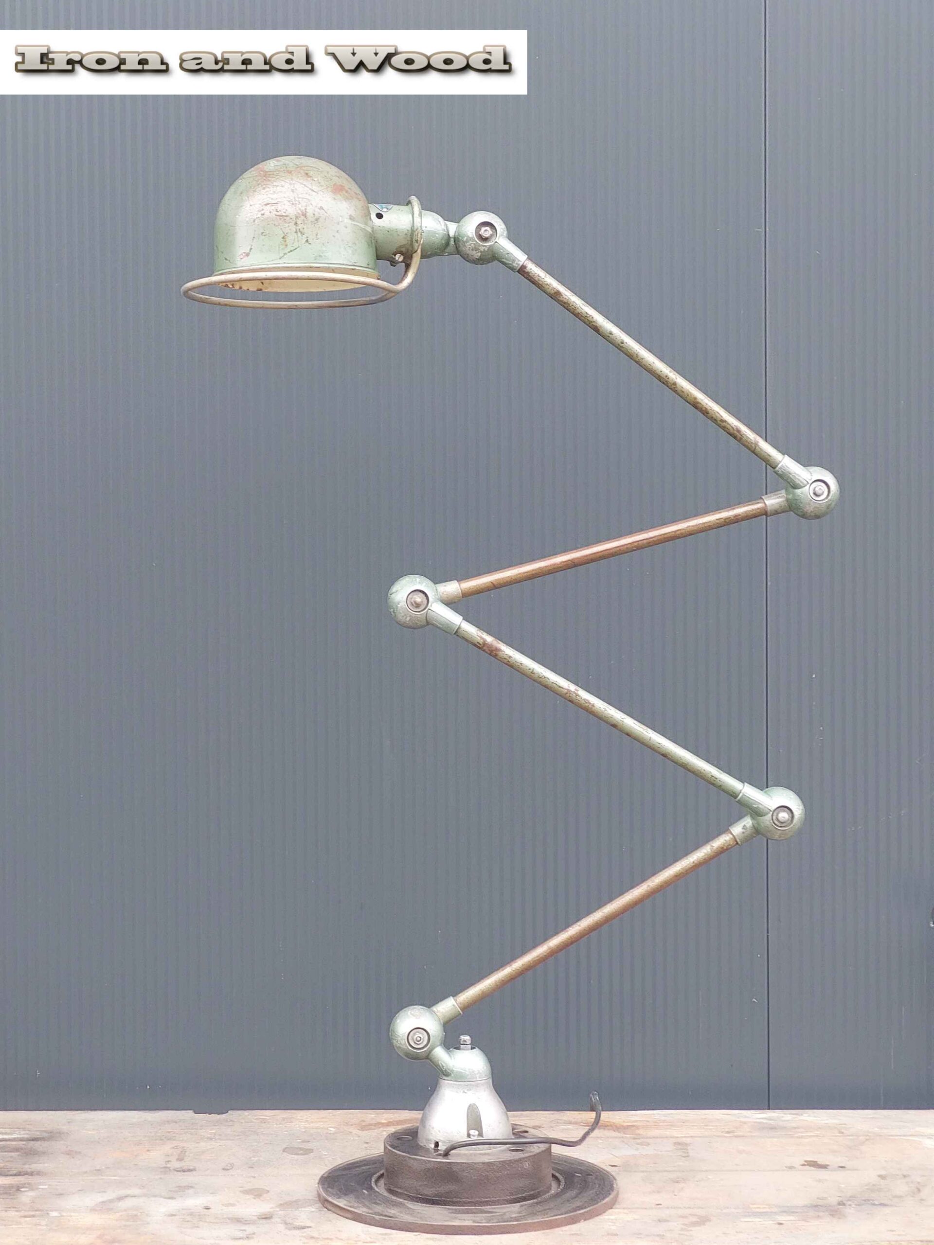 Groene oude vintage industriele 4 arm Jielde lamp - Afbeelding 15
