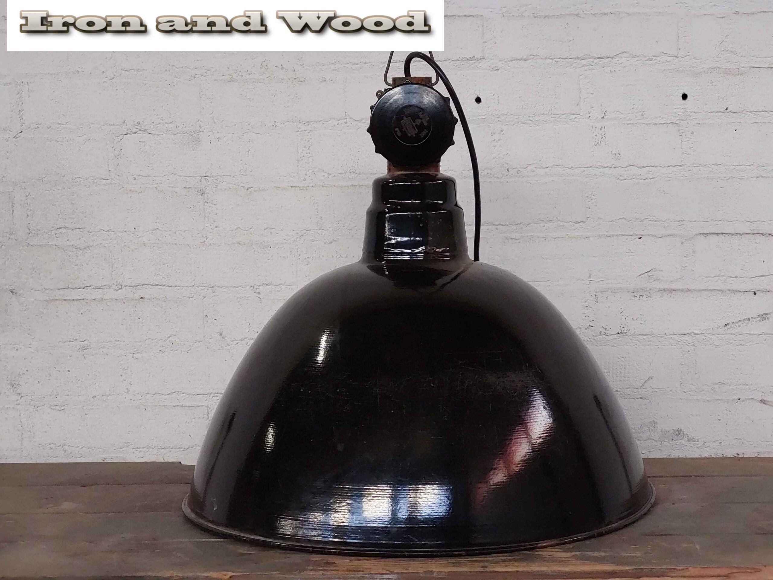 Zwarte industriele oude emaille LBL lamp / fabriekslamp